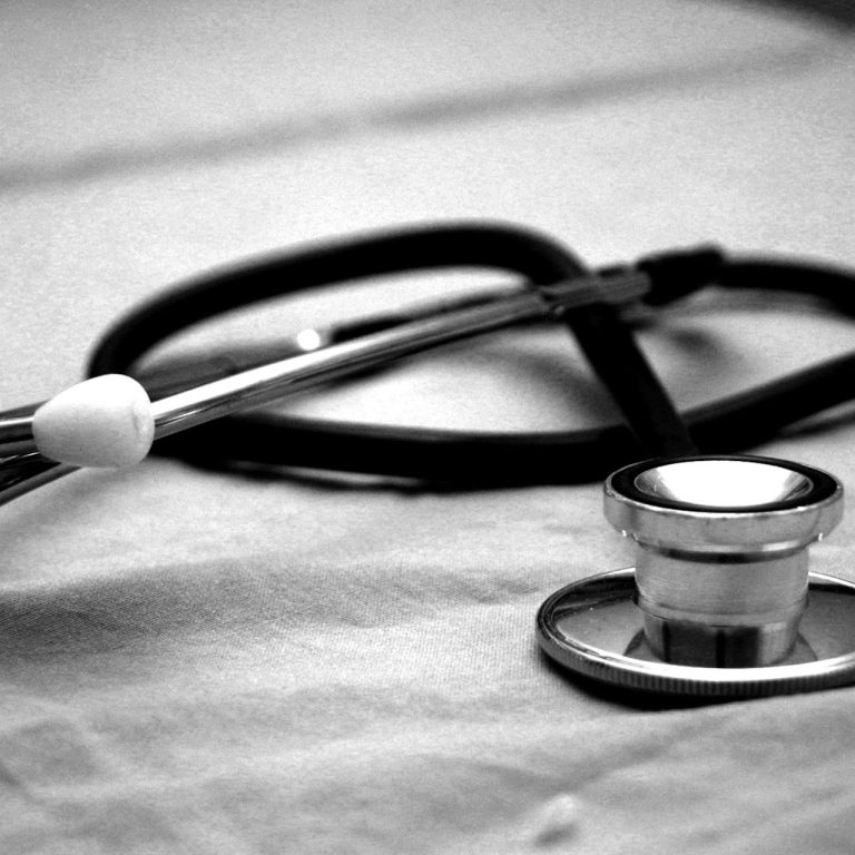 Privatpraxis Dr. Gabriel & Sonntag in Bautzen für ganzheitliche Medizin, Stethoskop